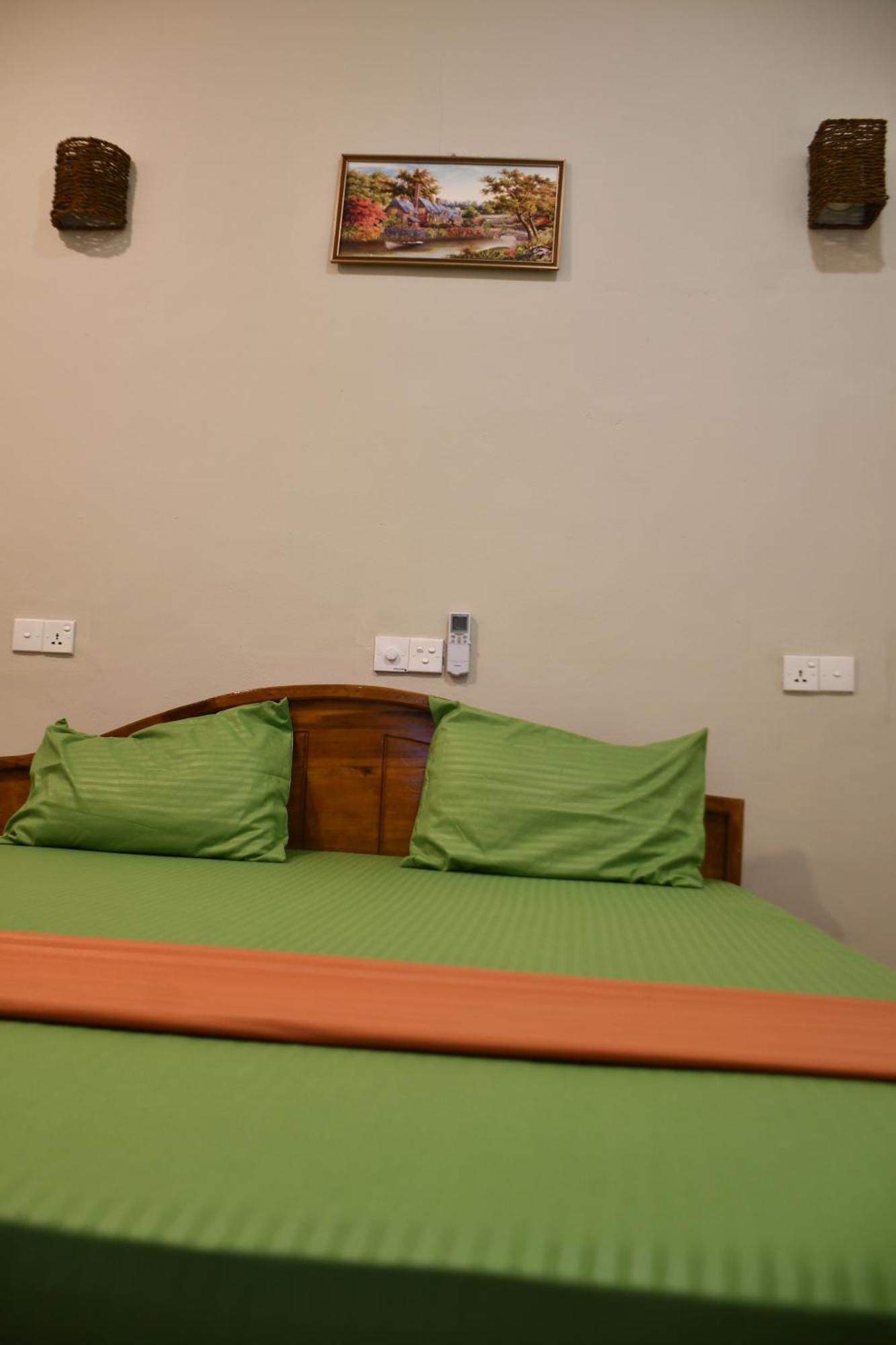 Pearl Of The Bay Hotell Arugam Kudah Eksteriør bilde